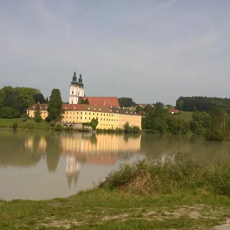 Apartment Auf Ehemaligem Muehlengrund